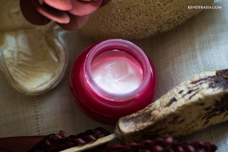 L'Occitane Crème Perfectrice Pivoine